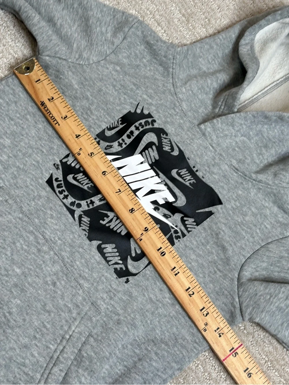 NIKE Kids Fleece Graphic Pullover Hoodie Youth Boys Size 5-6 Years Heather Grey